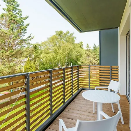 Surfingbird Dźwirzyno