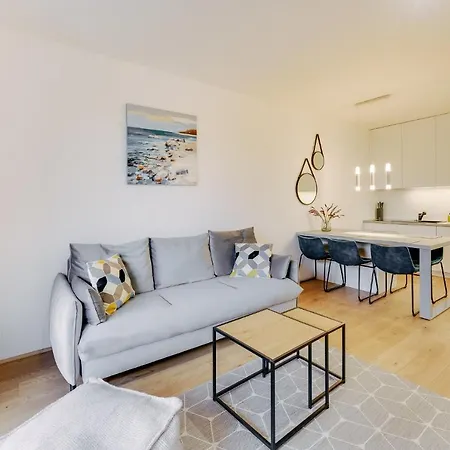 Surfingbird Apartment